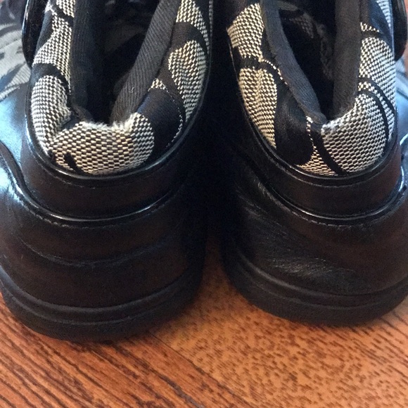 Coach Zoey shoes Size 6.5 M - Picture 5 of 6